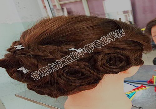 1605250776367859.jpg 美发01.jpg