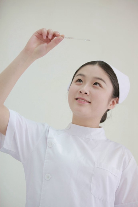 初中没毕业能上卫校吗 初中没毕业能上卫校吗