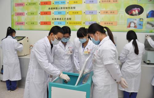 重庆就业广泛的专业:护理专业