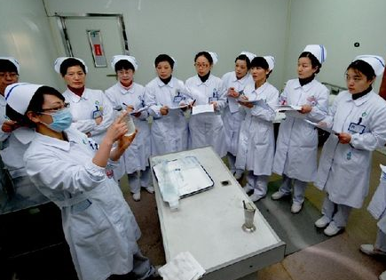 成都卫校初中去读可以吗
