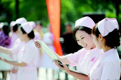 贵州省人民医院护理大专学校招生计划以及要求