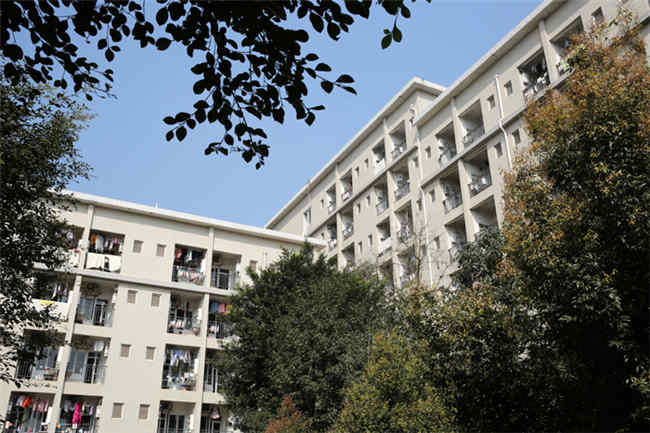 重庆市轻工业学校寝室、宿舍图片 重庆市轻工业学校寝室、宿舍图片