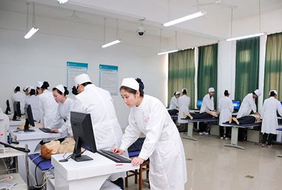 昆明卫生学校实训环境