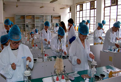 云南省轻工业学校中药制药