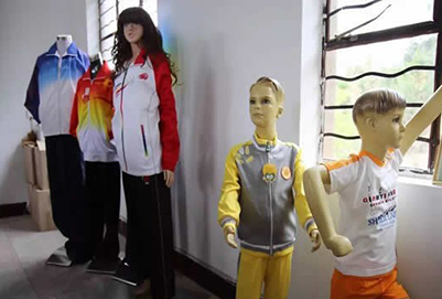 景东县职业高级中学服装设计专业(2) 景东县职业高级中学服装设计专业(2)
