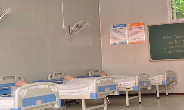 重庆市卫生技工学校护理实训室 重庆市卫生技工学校护理实训室