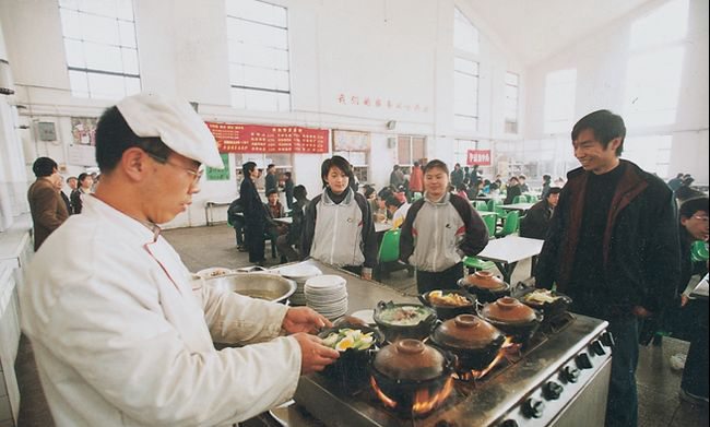 太原铁路机械学校白雪皑皑
