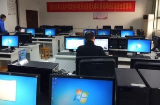 江苏安全技术职业学院中专部计算机课