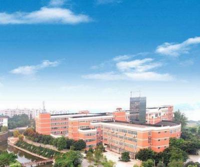 泸州医学院卫生学校校园