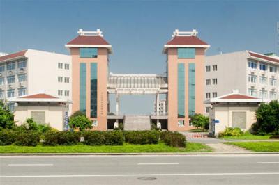 成都中医药大学附属医院针灸学校校园