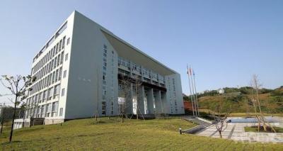 学校科技楼