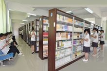 成都机械电子职业技术学校阅览室