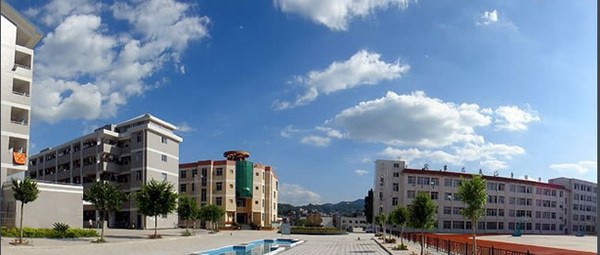 宁德职业中专学校操场 宁德职业中专学校操场
