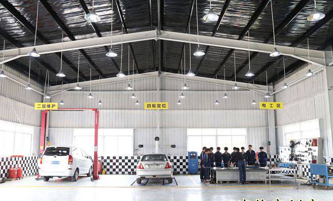 泉州市工商旅游职业中专学校茶艺室 泉州市工商旅游职业中专学校茶艺室
