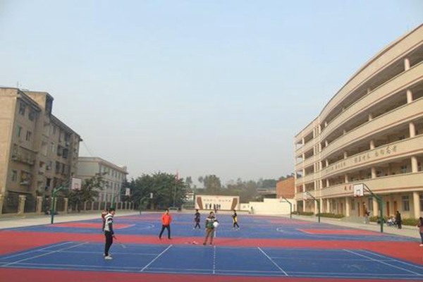 威远县东方职业技术学校
