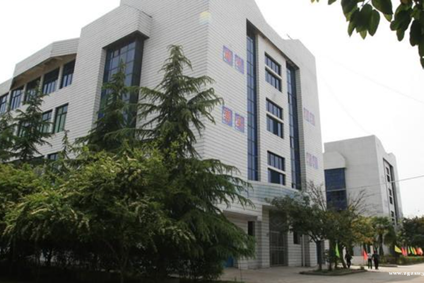 南充数控工程学校