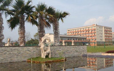富顺县福源灏职业中学 富顺县福源灏职业中学