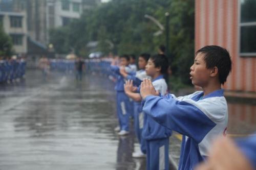 乐山市大佛文武学校