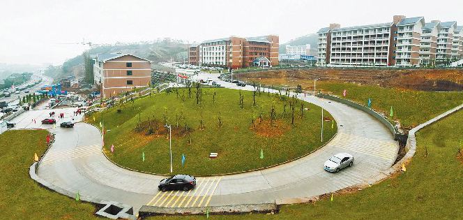 防城港市理工职业学校