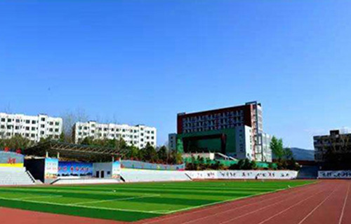齐齐哈尔市机械冶金局技工学校