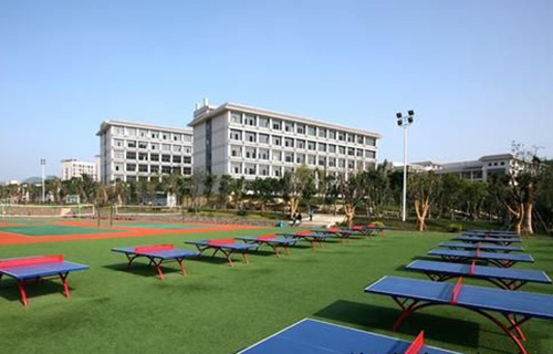 鞍山市体育运动学校