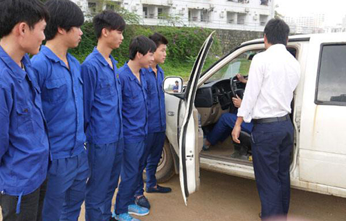 太仓市交通职工学校