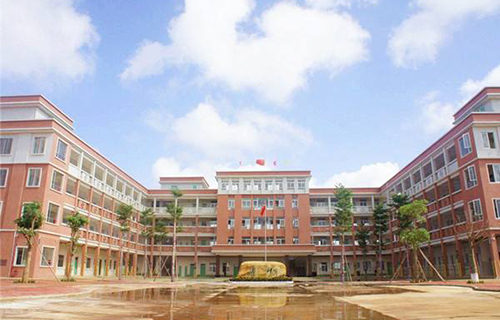 滕州市成人中等专业学校