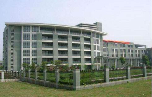 嘉兴交通学校