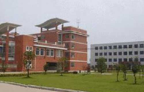 无锡科元技工学校