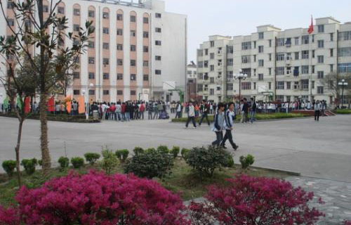 昆明市技工学校