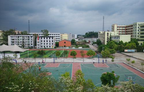 辽阳职业学院五年制大专