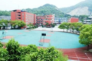 温州市瓯海区立峰职业学校