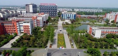 成都铁路工程学校地址在哪里_乘车路线 成都铁路工程学校地址在哪里_乘车路线