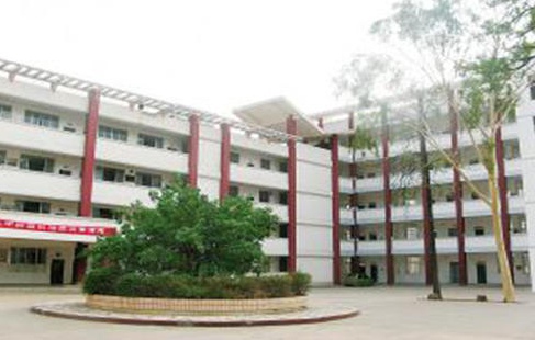 成都3+2学校收费是多少钱以及收费标准 成都3+2学校收费是多少钱以及收费标准