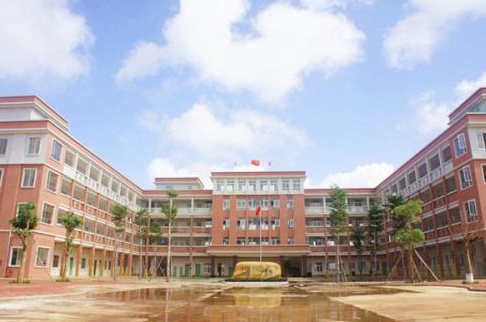 初中毕业能上大专吗