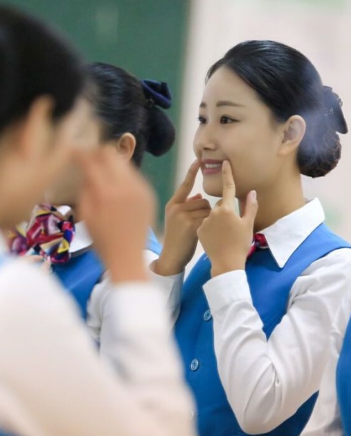 空乘招生网要求