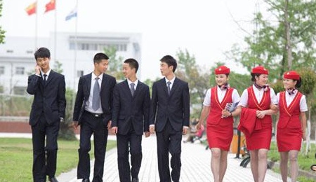 成都航空职业技木学院学费多少 成都航空职业技木学院学费多少