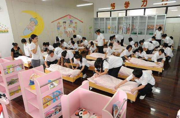学幼师需要什么条件 学幼师需要什么条件