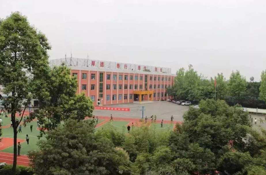 成都有哪些中专学校有幼师专业 成都有哪些中专学校有幼师专业