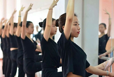 初中生学什么专业最好最实际的 初中生学什么专业最好最实际的