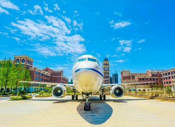 天府新区航空旅游职业学校实训飞机 天府新区航空旅游职业学校实训飞机
