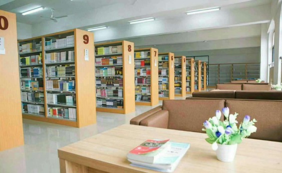 天府新区航空旅游职业学校图书馆 天府新区航空旅游职业学校图书馆