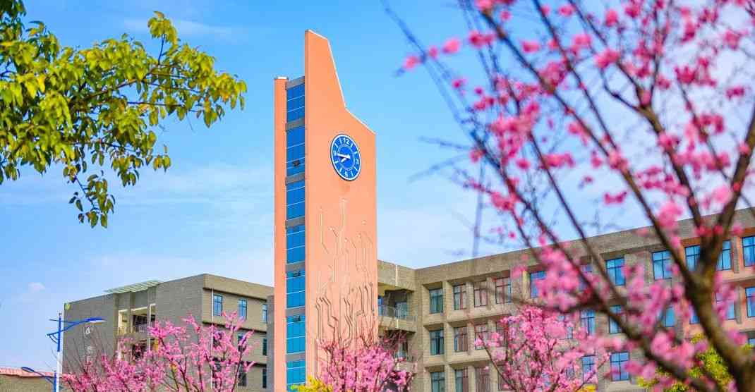 四川科技职业学院附属中专 四川科技职业学院附属中专