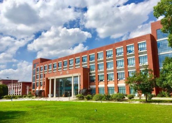 成都读什么职业学校好 成都读什么职业学校好