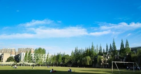 成都农业科技学院怎么样 成都农业科技学院怎么样