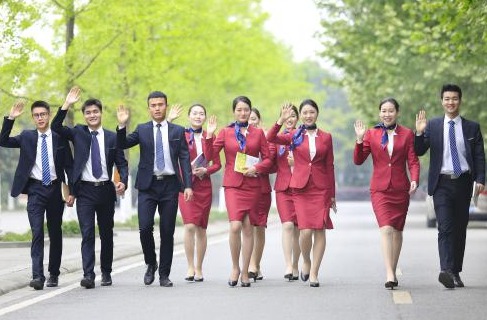 四川空乘专业哪个学校最好 四川空乘专业哪个学校最好