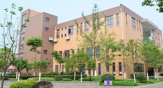 成都友爱职业学校招生简章 成都友爱职业学校招生简章