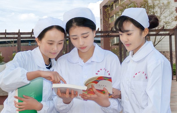 四川省排名前十的卫校有哪些 四川省排名前十的卫校有哪些