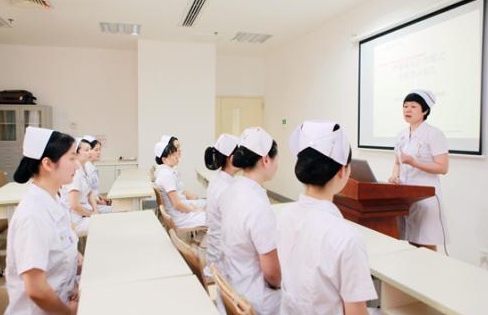 成都护理学校哪些专业就业好 成都护理学校哪些专业就业好