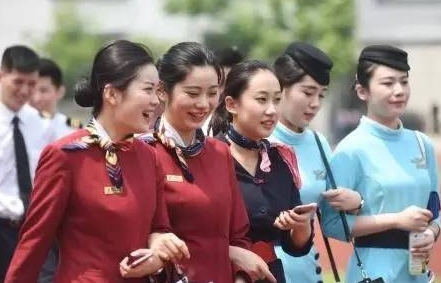 四川空乘专业哪所学校好 四川空乘专业哪所学校好